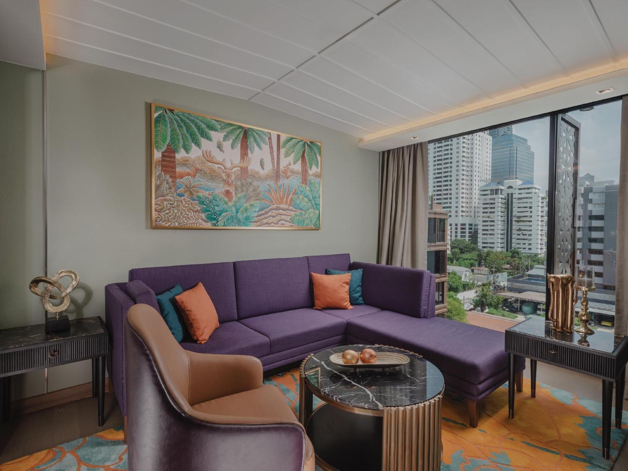 Nysa Hotel Bangkok Sukhumvit 11 エクステリア 写真 Living room of a suite